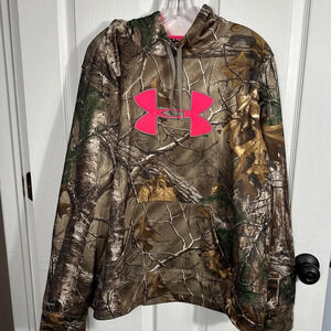 Under Armour Realtree Xtra camo/pink hoodie sweatshirt, size 2XL